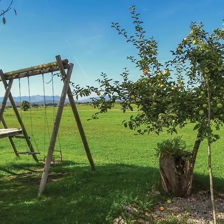 Σπίτι διακοπών Two-bedroom Holiday In *